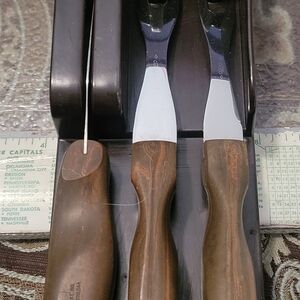 Cutco Vintage Brown Swirl Meat Carving Forks & Frosting Spreader & Wall Rack
